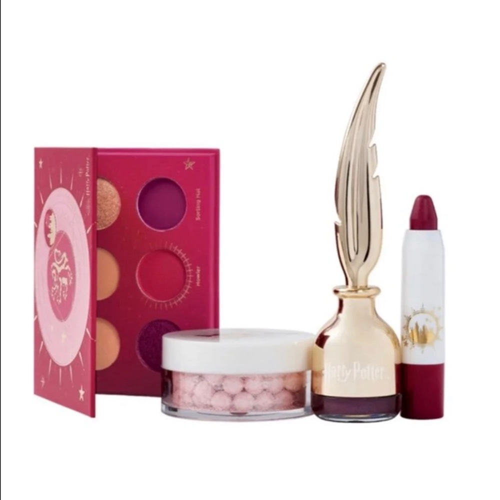 ULTA x Harry Potter Gryffindor Beauty Box
